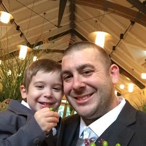 Meet your Posher, Todd